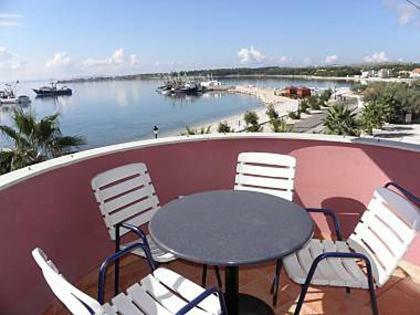 Apartments Monika - 10M From Sea Вир Екстериор снимка